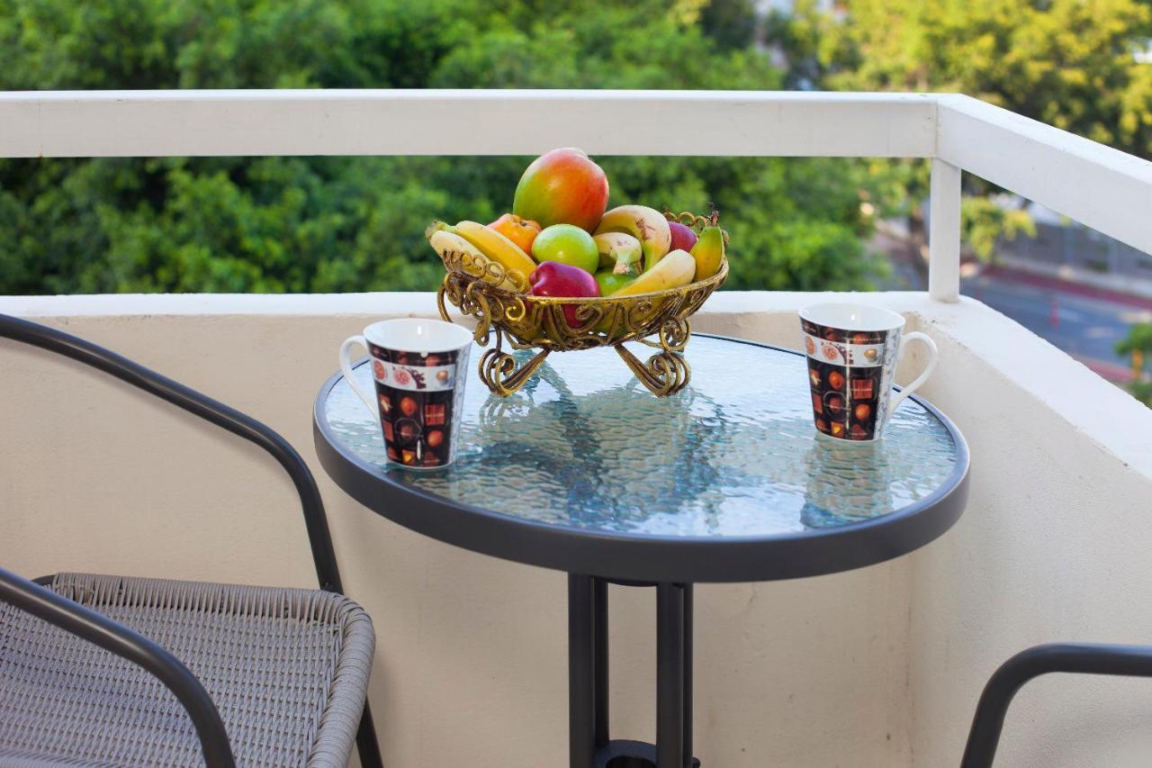 Poseidon Boutique Apartment 2 Limassol Luaran gambar